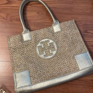 Gorgeous Tory Burch Bag